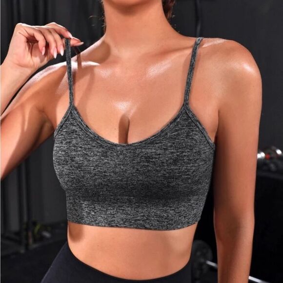 SHEIN Other - SHEIN Gray Seamless Padded Sports Bra